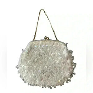 Vtg PURSE Hand Made Hong Kong WHITE Sequin & Beaded W/ Gold Tuck In Chain Handle